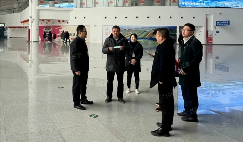 2024年1月27日，春运第2天，湛江市交通运输局党组书记、局长陈再东调研徐闻港春运工作